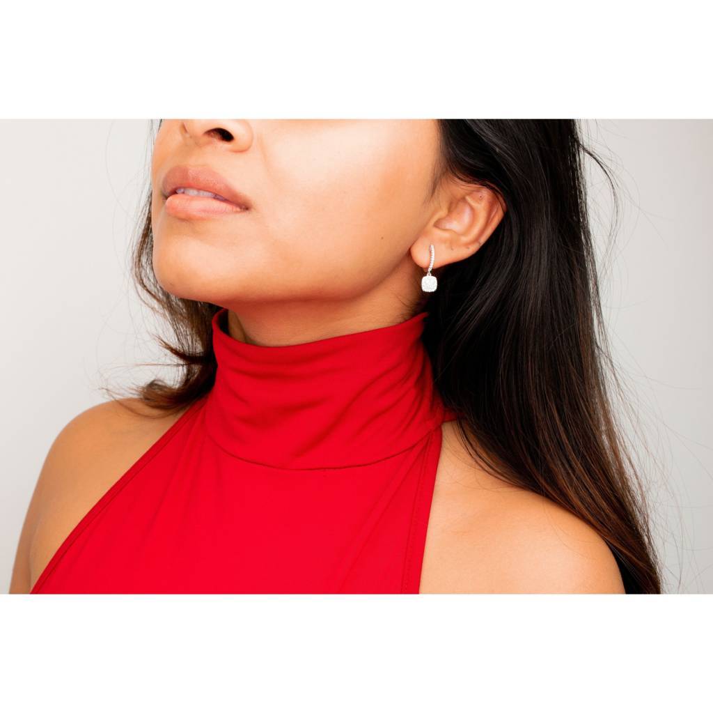 SHELLY'S SQUARE SHAPE HANGING EARRINGS